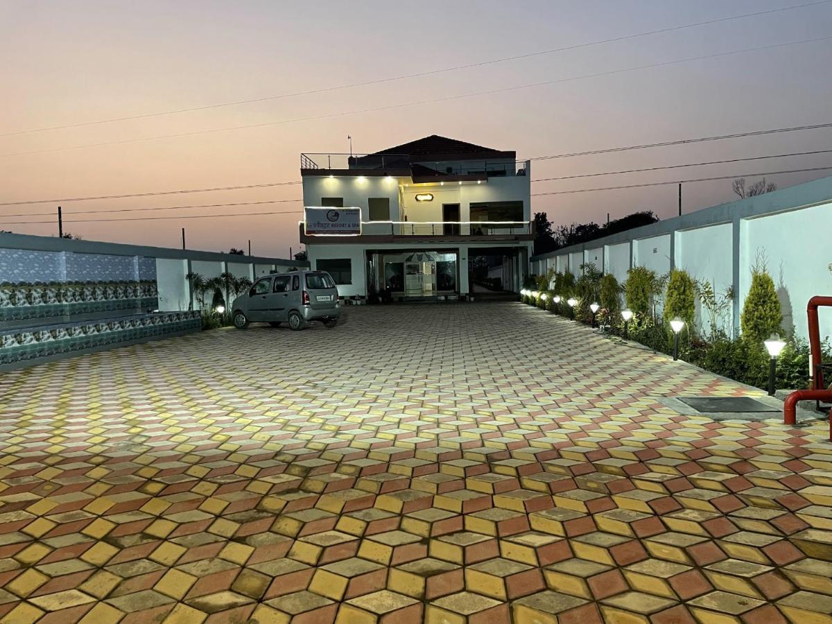 SUMEDHA G Village Resort&Spa Raiwala Exterior foto